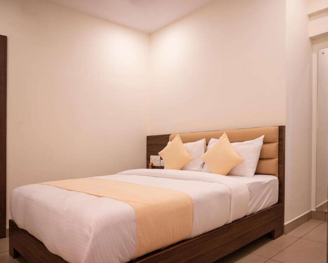 Hotel Sharda Residency Mangaluru Exterior foto